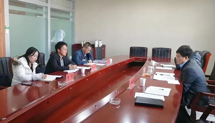 云南省委军民融合办到云煤（鸿运国际）集团交流学习