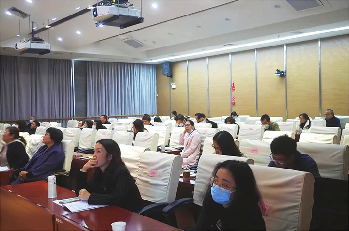云煤（鸿运国际）集团开展2022年最新财税政策与税务危害提防专题培训