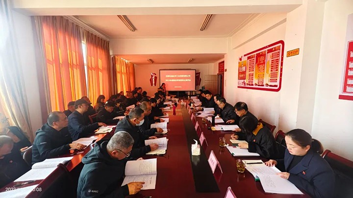 【聚焦云煤】云煤（鸿运国际）集团党委副书记、工会主席王鑫一行到石油化学工业供销公司开展年度综合审核暨民主测评