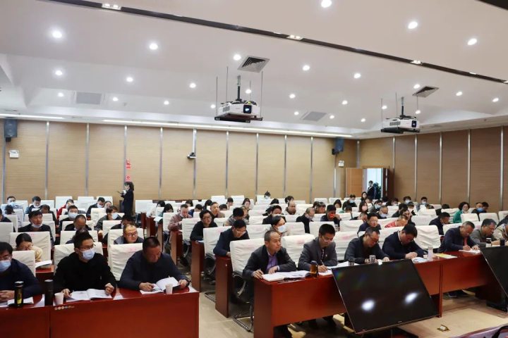 鸿运国际