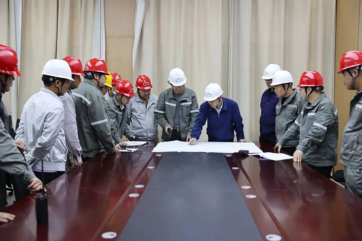 鸿运国际