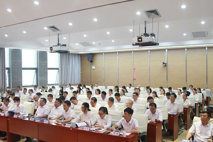 鸿运国际