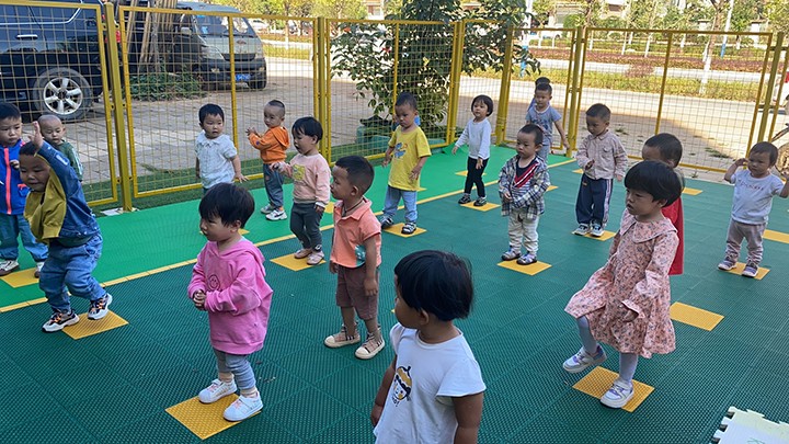 鸿运国际