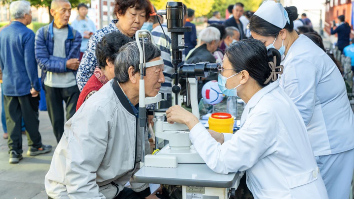鸿运国际